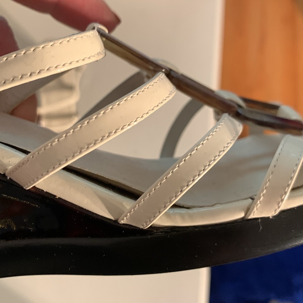 Stuart Weitzman white leather wedge sandals. Preowned-see pics. W/brown. Sz 10M - Picture 10 of 11